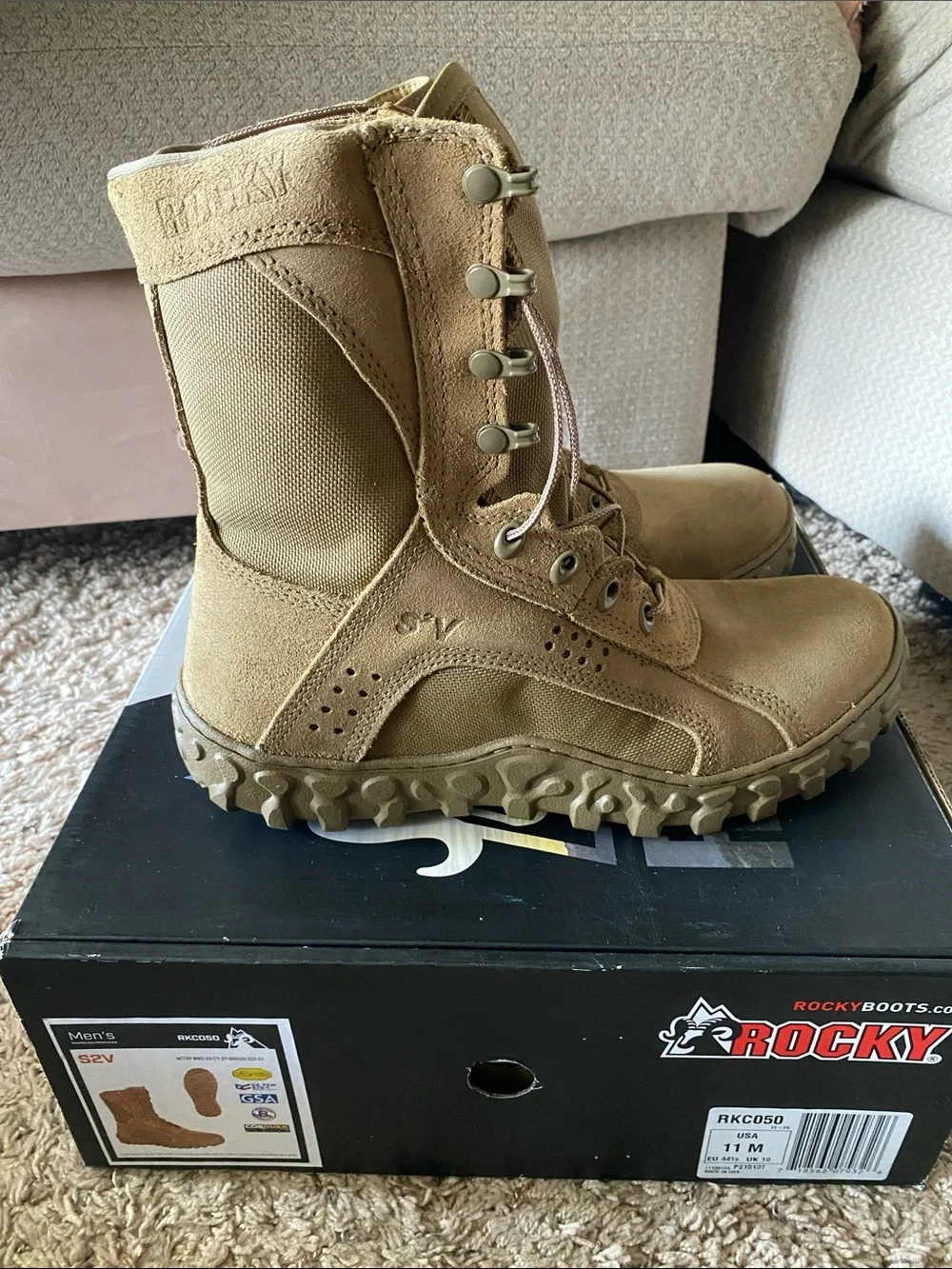Rocky Men's Desert Tan Tactical Boots - Rugged Field Combat Style